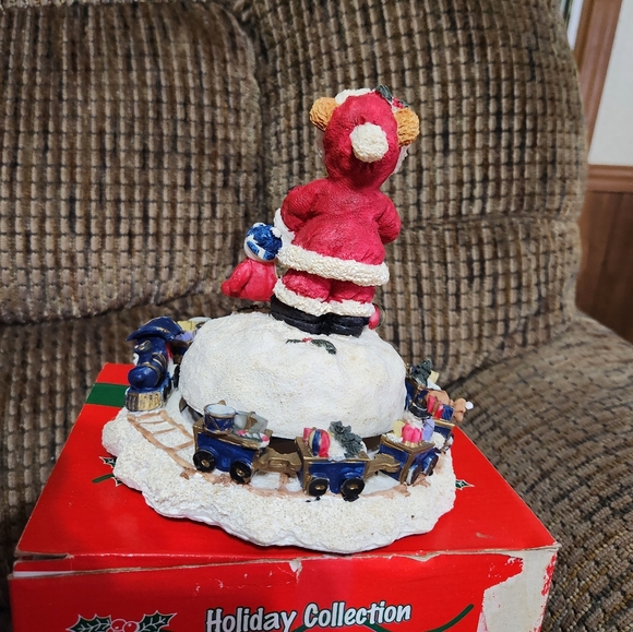 Holiday Time Musical Christmas Bear With Train Wind Up Figure Works Great - Picture 5 of 12